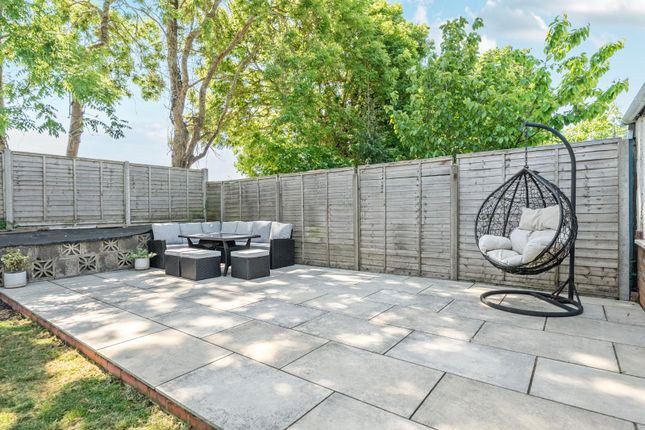 Milton Road, Hampshire PO7 3 bed bungalow for sale