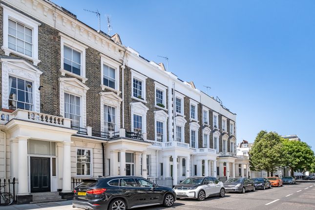 3 bedroom flat for sale