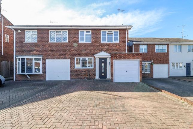 4 bed semi-detached house
