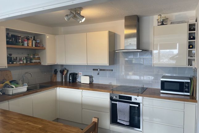 Ashdown, Eaton Road, Hove, BN3 2 bed flat for sale