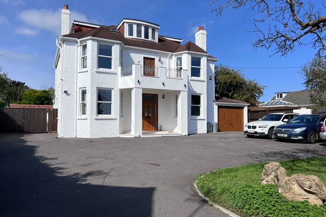 Fontygary Road, Rhoose, CF62 5 bed detached house for sale