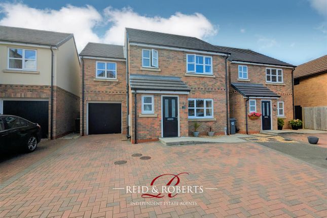 4 bed detached house