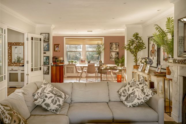Lexham Gardens, Kensington, London, W8 2 bed apartment for sale
