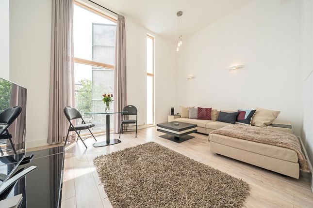Trevanion Road, London W14 2 bed flat for sale