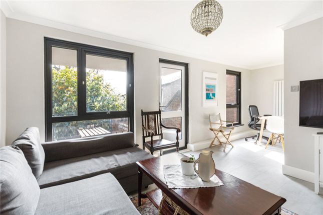Westerdale Court, Highbury, N5 3 bed apartment for sale