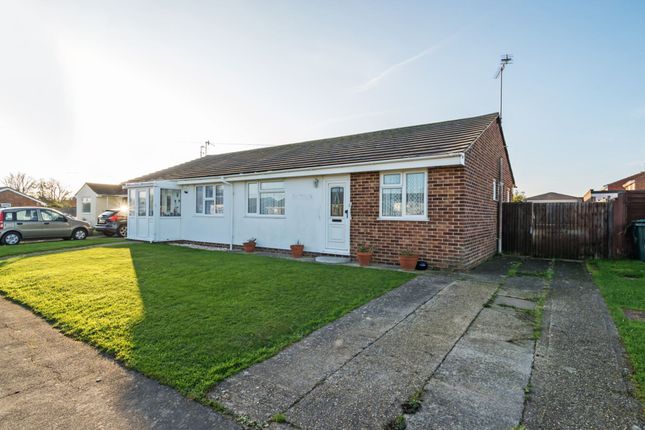 Merryfield Drive, Selsey, PO20 2 bed semi