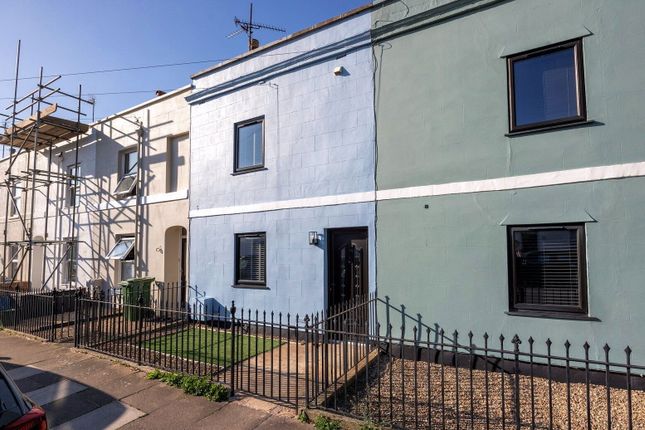 Princes Road, Cheltenham, GL50 2 bed terraced house for sale