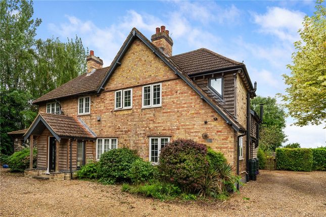 Ely Road, Waterbeach, Cambridge, CB25 6 bed detached house for sale