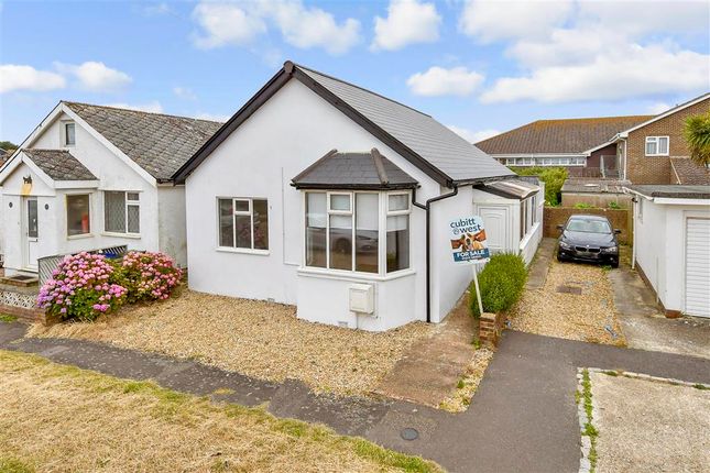Slindon Avenue, Peacehaven, East Sussex 3 bed detached bungalow for sale