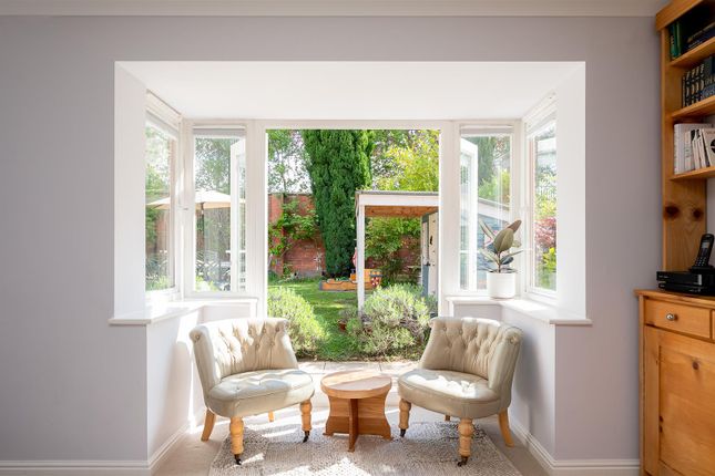 Sails Drive, Heslington, York,YO10 3LR 4 bed detached house for sale