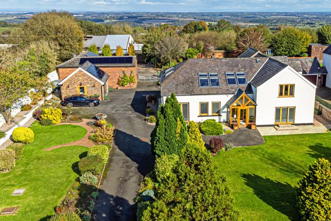 4 bed detached house