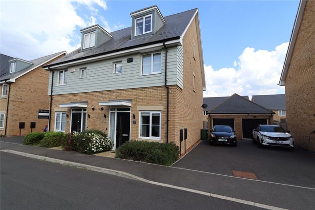 Gotland Avenue, Whitehouse, MK8 3 bed semi