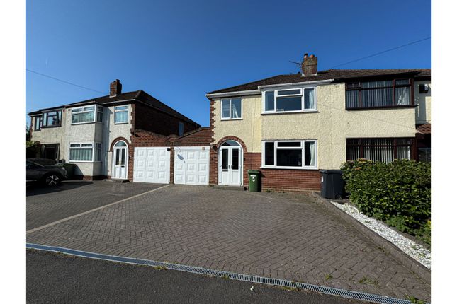 3 bedroom semi-detached house for sale