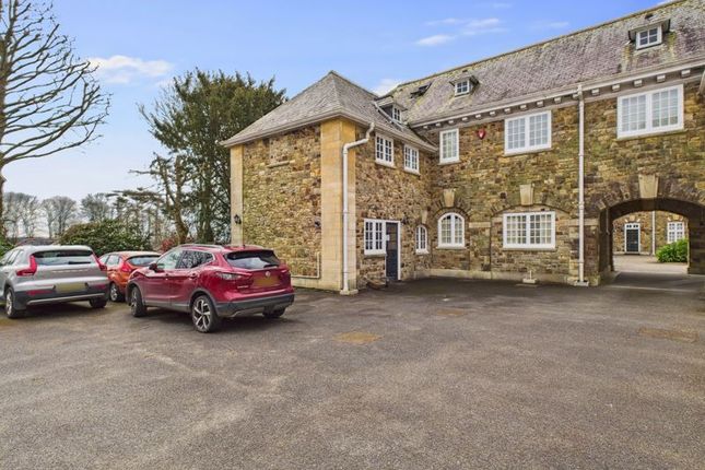 5 bedroom house for sale