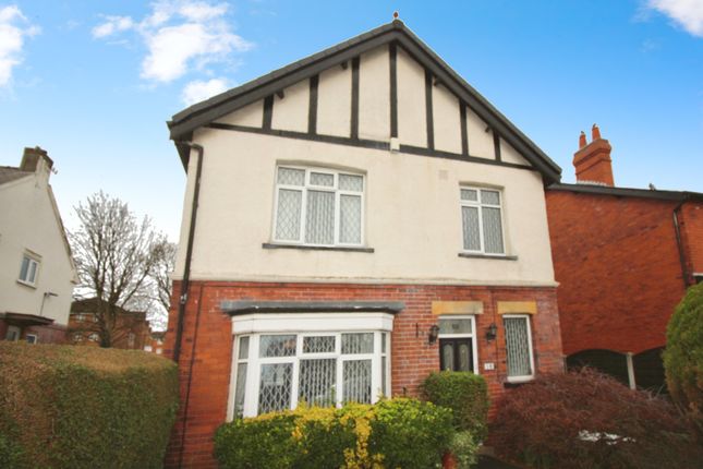 4 bed detached house