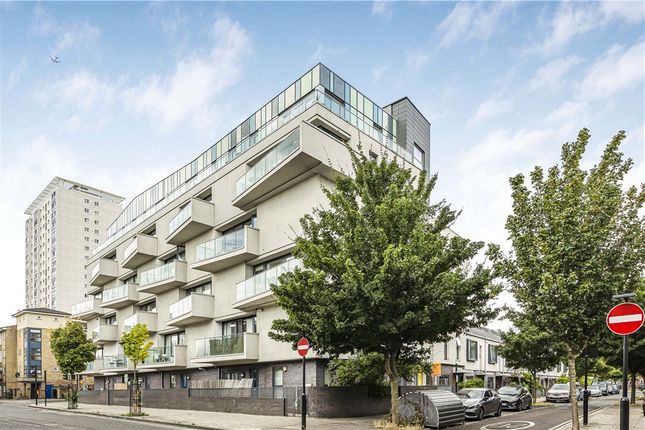 Acer Road, London, E8 2 bed apartment for sale