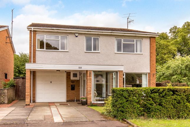 5 bed detached house