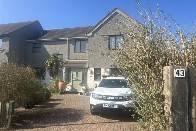 4 bed semi-detached house