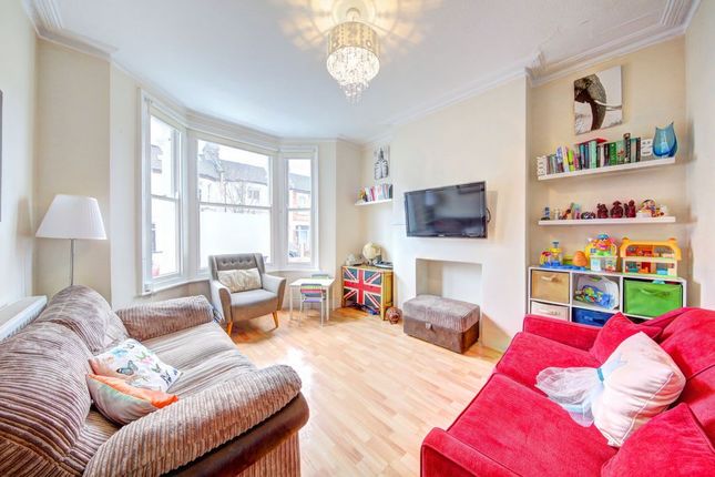 2 bedroom maisonette for sale