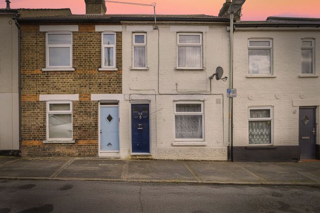 2 bed terraced house
