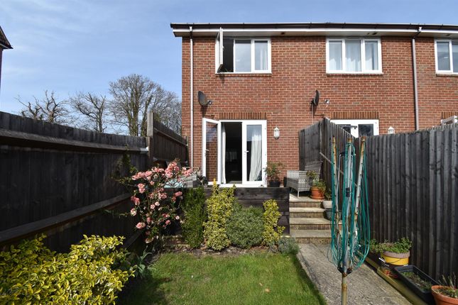 2 bedroom end of terrace house for sale