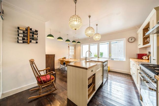 4 bedroom semi-detached house for sale