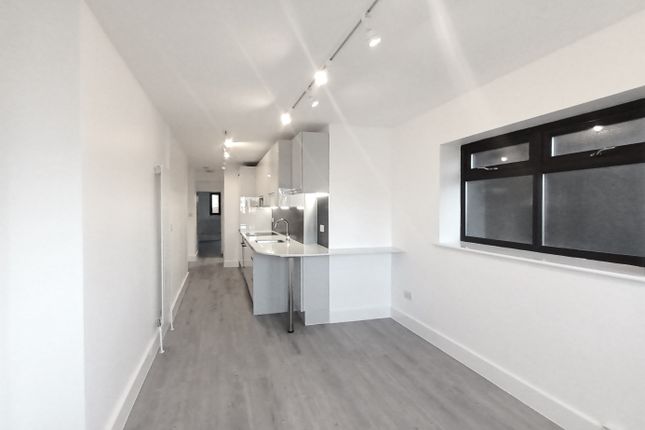 1 bed flat