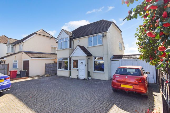 3 bed detached house