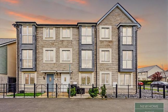 4 bedroom town house for sale