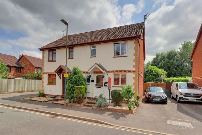 Stanbury Mews, Hucclecote, Gloucester 3 bed semi