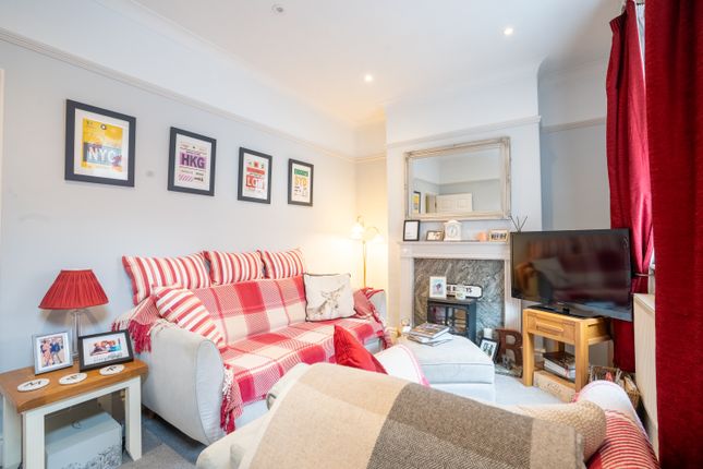 2 bed terraced house
