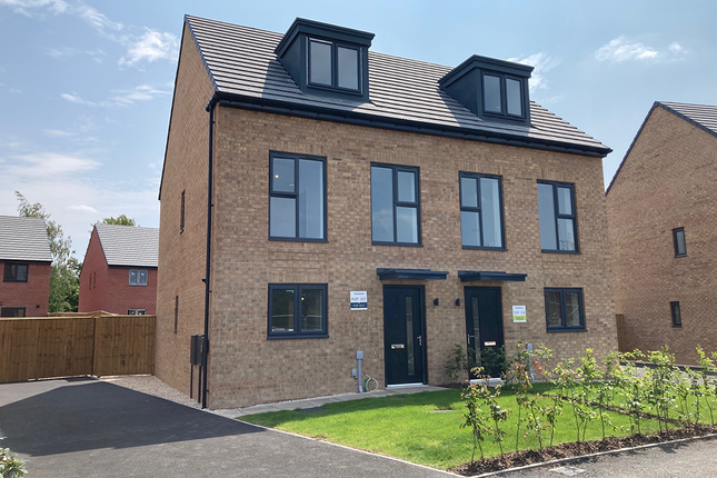 3 bed semi-detached house