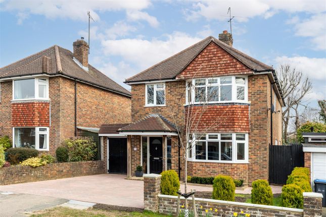Ash Grove, Haywards Heath 4 bed detached house for sale