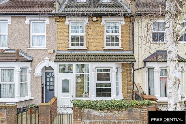 Walthamstow E17 5 bed terraced house for sale