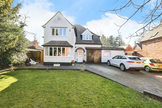 4 bed detached house