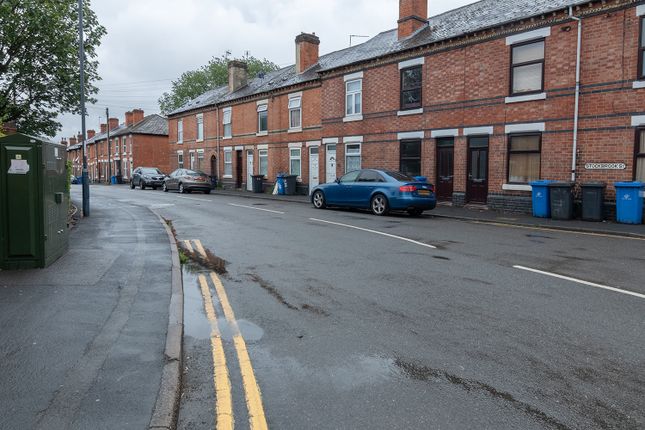 6 bedroom terraced house for sale