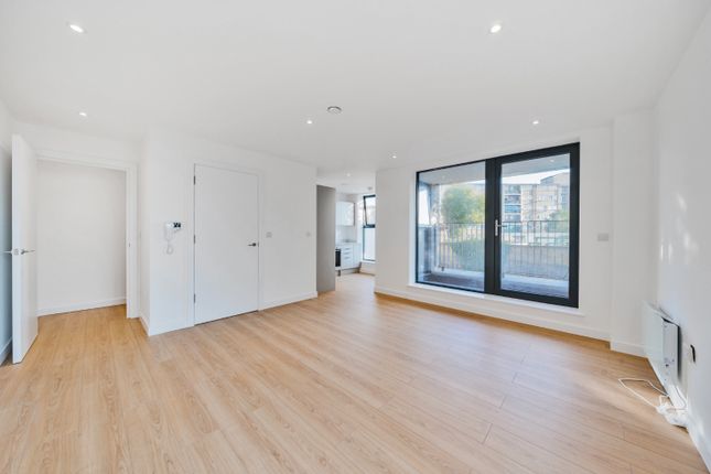 2 bed flat