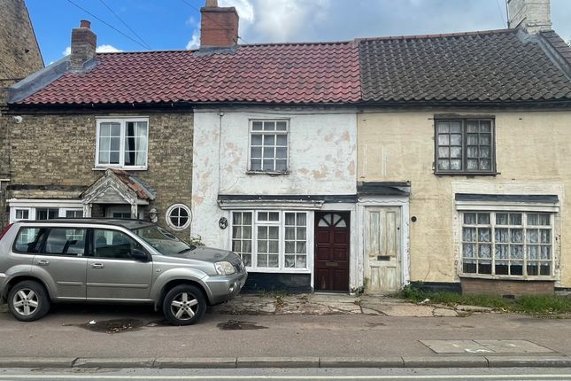 2 bed terraced house