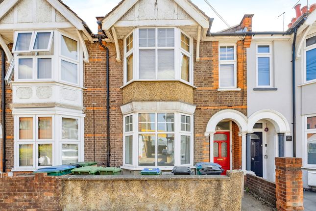 2 bedroom maisonette for sale
