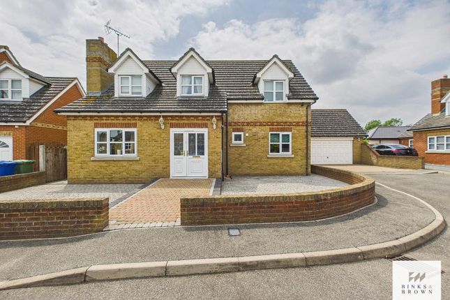 3 bed detached house