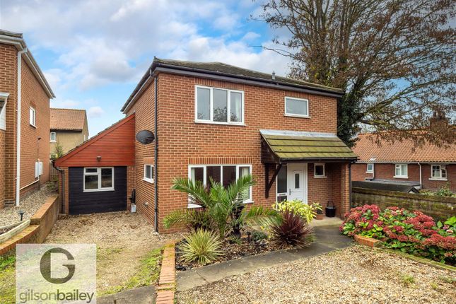 4 bed detached house