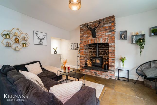 2 bed terraced house