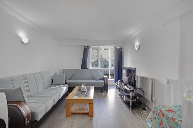 Lisson Grove, London 2 bed flat for sale