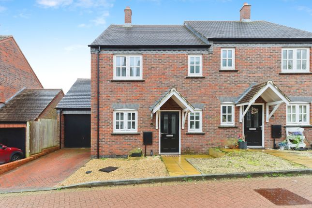 4 bedroom semi-detached house for sale