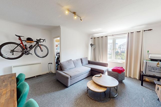 Holland Road, Hove, BN3 2 bed flat for sale