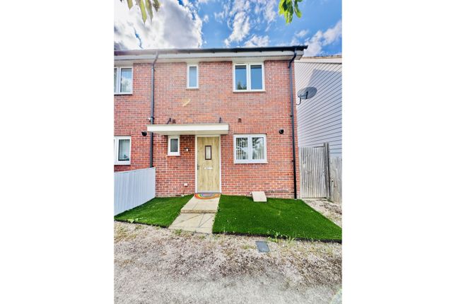 2 bedroom end of terrace house for sale