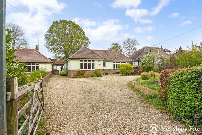 Cooks Lane, Totton, Hampshire 3 bed detached bungalow for sale