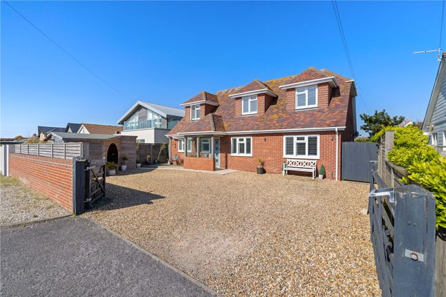 4 bed detached house
