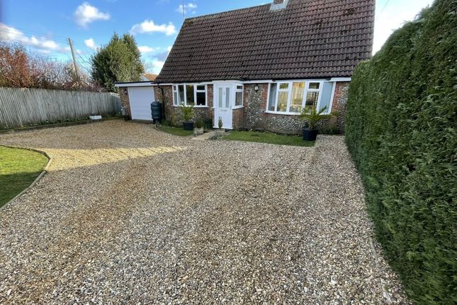 North End, Sands Loke, Melton... 2 bed detached house for sale
