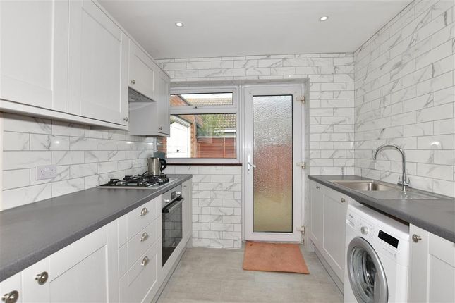 3 bed detached bungalow